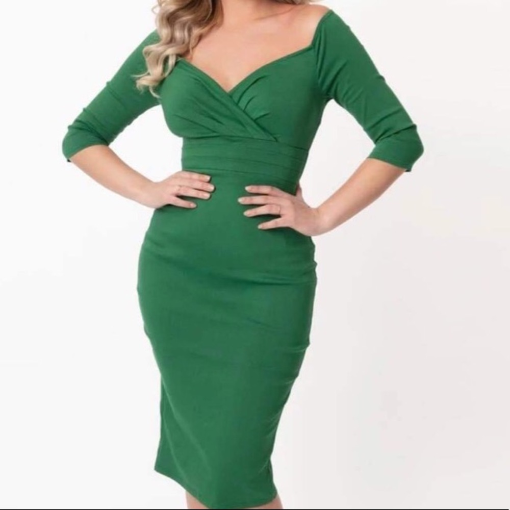 Unique Vintage Pencil Dress woman’s size Large